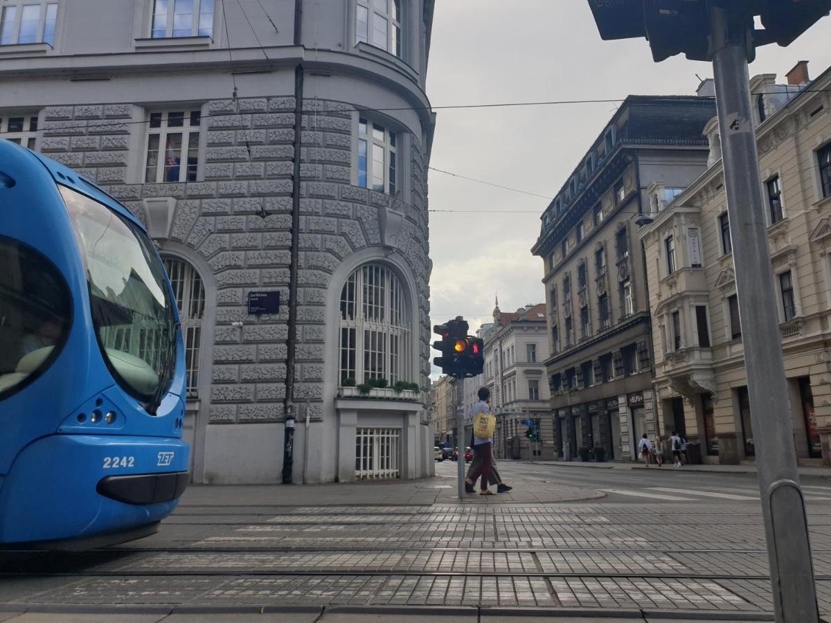 Apartment Heart Of Zagreb Luaran gambar